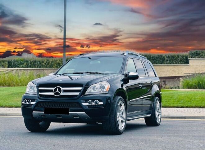 Mercedes GL 500 2010, 132,500 km - 5.0 l - Bakı