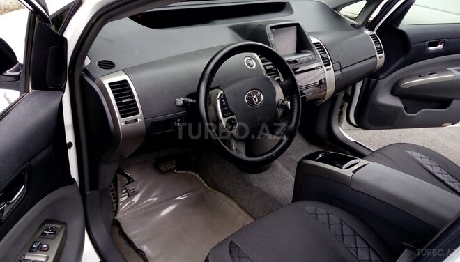 Toyota Prius 2008, 240,000 km - 1.5 l - Qəbələ