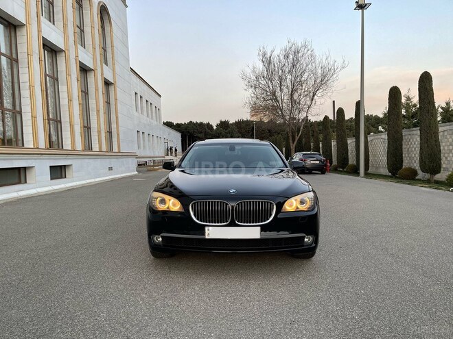 BMW 740 2009, 211,000 km - 3.0 л - Bakı