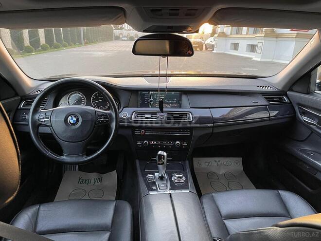 BMW 740 2009, 211,000 km - 3.0 л - Bakı