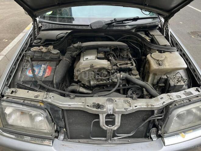 Mercedes C 200 1998, 568,000 km - 2.0 l - Bakı