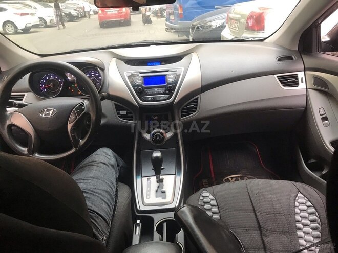 Hyundai Elantra 2013, 320,259 km - 1.8 l - Bakı