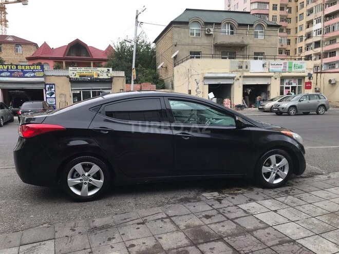 Hyundai Elantra 2013, 320,259 km - 1.8 l - Bakı