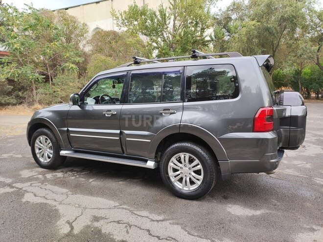 Mitsubishi Pajero 2015, 150,000 km - 3.8 l - Bakı