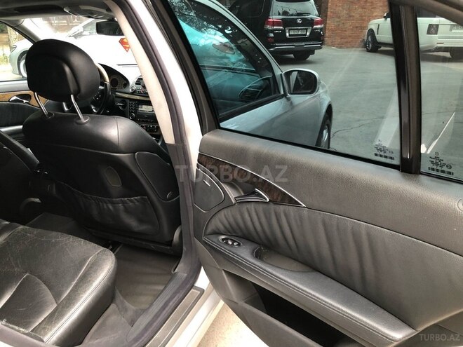 Mercedes E 270 2002, 400,000 km - 2.7 l - Bakı