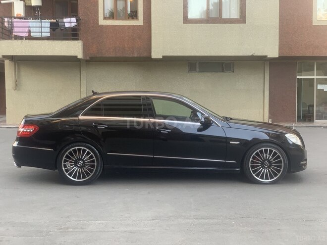 Mercedes E 220 2011, 252,000 km - 2.2 l - Bakı