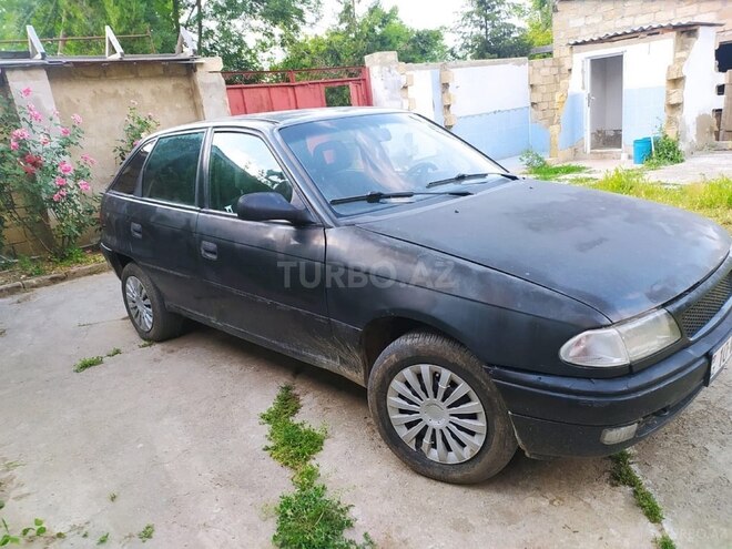 Opel Astra 1997, 111,000 km - 1.6 l - Bakı