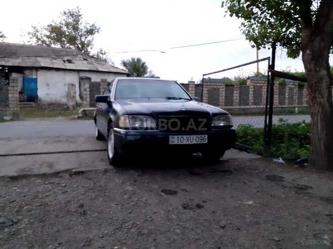 Mercedes C 220 1995, 480,365 km - 2.2 l - Qəbələ