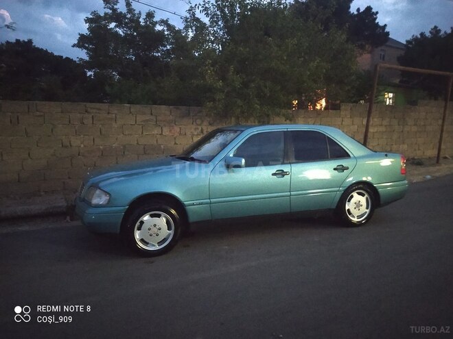 Mercedes C 220 1995, 733,473 km - 2.2 l - Bakı