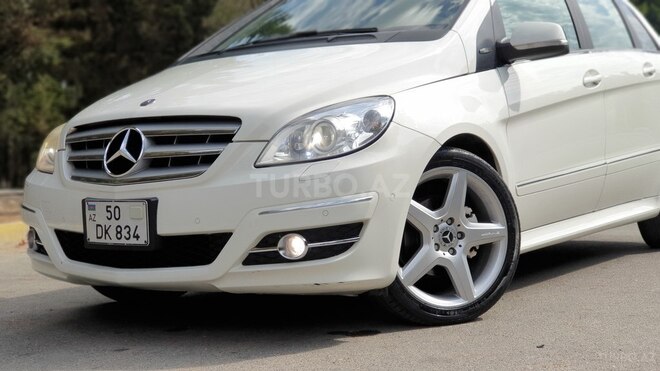 Mercedes B 200 2010, 125,000 km - 1.7 l - Sumqayıt