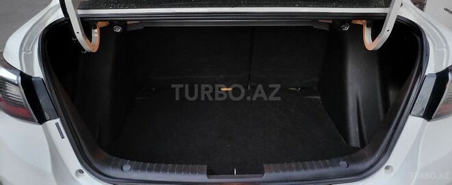 Toyota Yaris 2017, 88,000 km - 1.5 l - Bakı