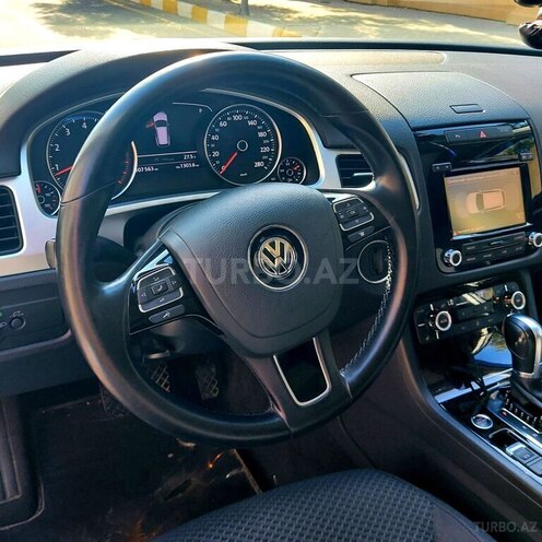 Volkswagen Touareg 2011, 107,000 km - 3.6 l - Bakı