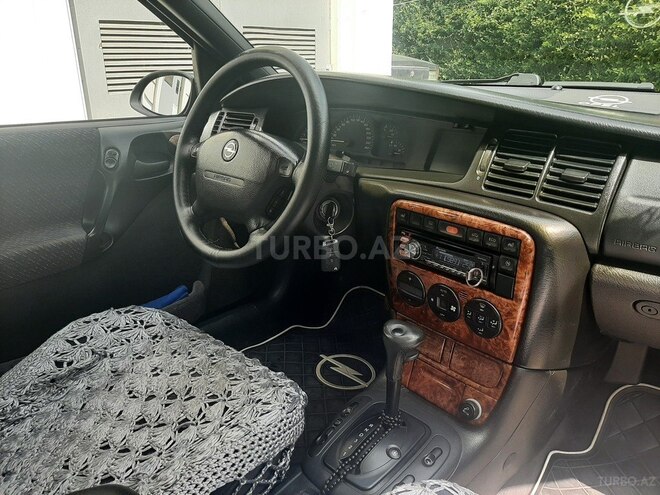 Opel Vectra 1997, 325,000 km - 2.0 л - Bakı