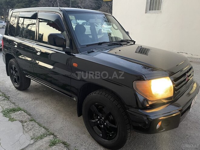 Mitsubishi Pajero io 1999, 249,000 km - 1.8 л - Bakı