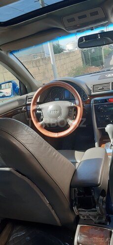Audi A4 2002, 250,000 km - 2.4 l - Bakı