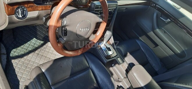Audi A4 2002, 250,000 km - 2.4 l - Bakı