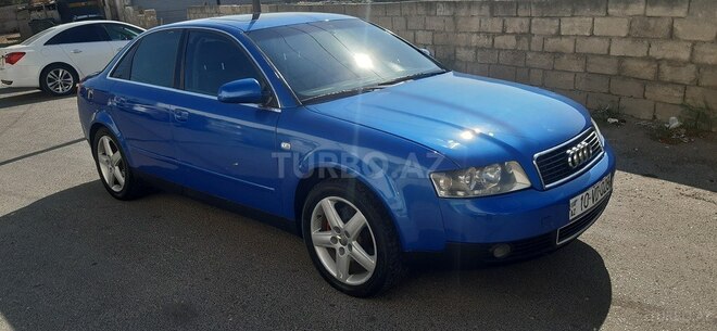 Audi A4 2002, 250,000 km - 2.4 l - Bakı