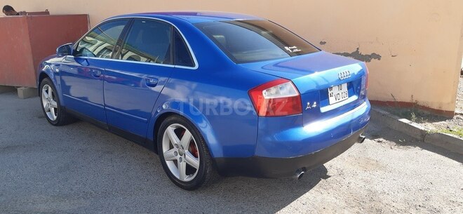Audi A4 2002, 250,000 km - 2.4 l - Bakı