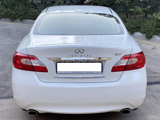 Infiniti  2013, 69,903 km - 3.7 л - Bakı