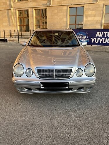 Mercedes E 240 2000, 213,000 km - 2.4 l - Bakı