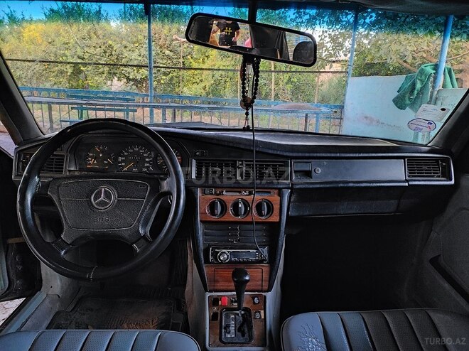 Mercedes 190 1993, 421,851 km - 2.0 l - İmişli