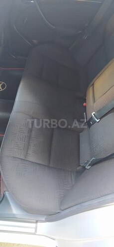 Mercedes C 200 2000, 331,655 km - 2.0 l - Bakı