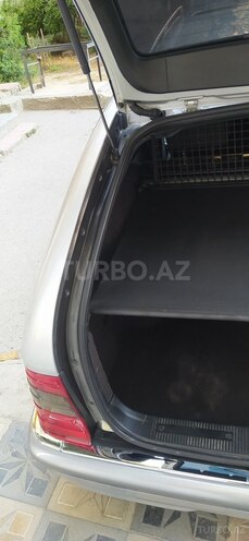 Mercedes C 200 2000, 331,655 km - 2.0 l - Bakı
