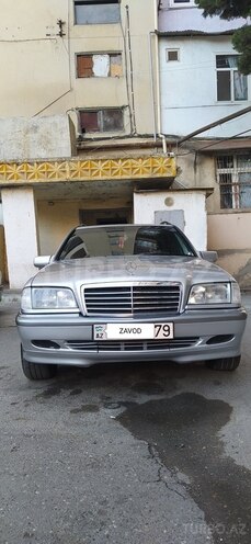 Mercedes C 200 2000, 331,655 km - 2.0 l - Bakı