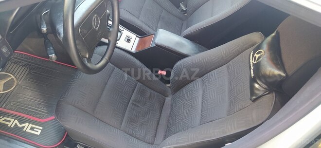 Mercedes C 200 2000, 331,655 km - 2.0 l - Bakı