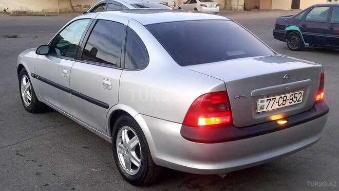 Opel Vectra 1997, 56,000 km - 1.8 l - Bakı