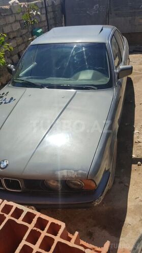 BMW 525 1990, 138,000 km - 2.5 л - Xaçmaz