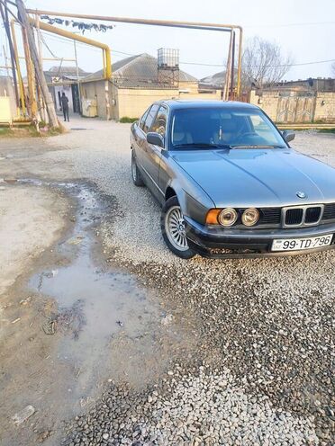 BMW 525 1990, 138,000 km - 2.5 л - Xaçmaz