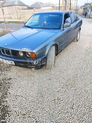 BMW 525 1990, 138,000 km - 2.5 л - Xaçmaz