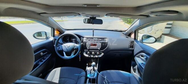 Kia Rio 2015, 120,000 km - 1.4 l - Bakı