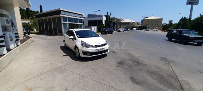 Kia Rio 2015, 120,000 km - 1.4 l - Bakı