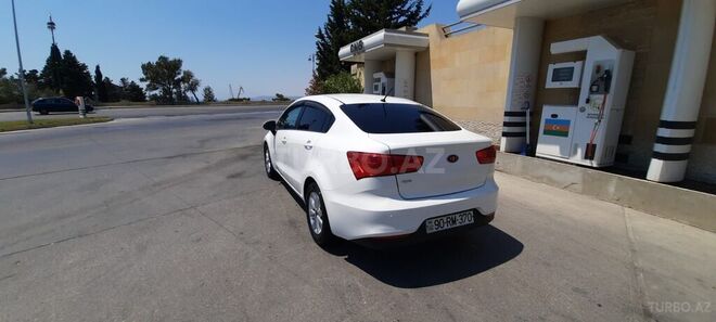 Kia Rio 2015, 120,000 km - 1.4 l - Bakı
