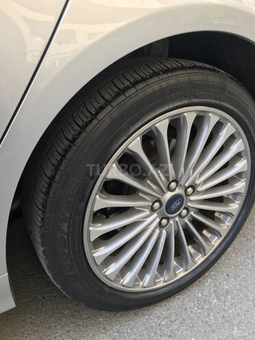 Ford Fusion 2016, 84,000 km - 2.0 l - Bakı