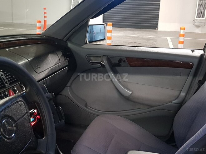 Mercedes C 240 1998, 494,973 km - 2.4 l - Bakı