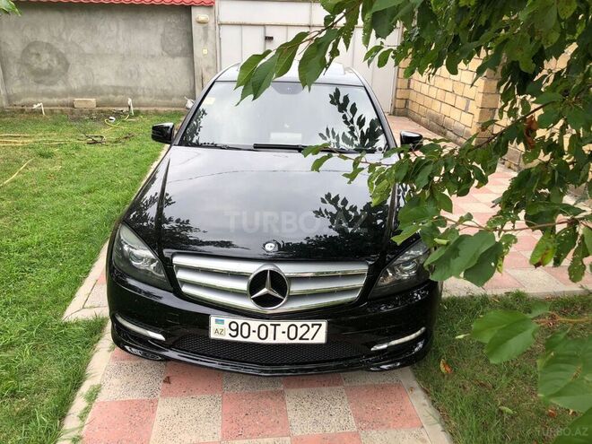 Mercedes C 300 2010, 217,000 km - 3.0 l - Bakı
