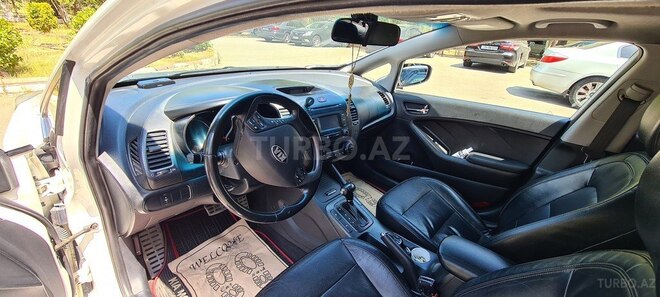 Kia Cerato 2013, 289,000 km - 1.6 л - Bakı