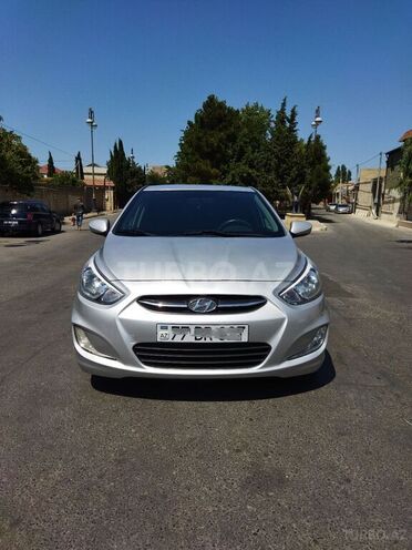 Hyundai Accent 2015, 153,000 km - 1.6 л - Bakı