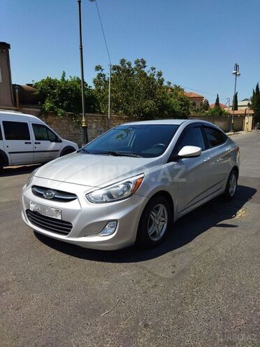 Hyundai Accent 2015, 153,000 km - 1.6 л - Bakı