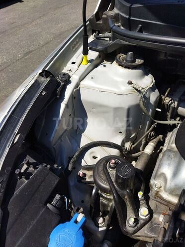 Hyundai Accent 2015, 153,000 km - 1.6 л - Bakı