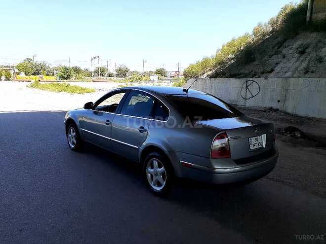 Volkswagen Passat 2004, 279,000 km - 1.8 л - Sumqayıt