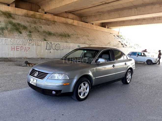 Volkswagen Passat 2004, 279,000 km - 1.8 л - Sumqayıt