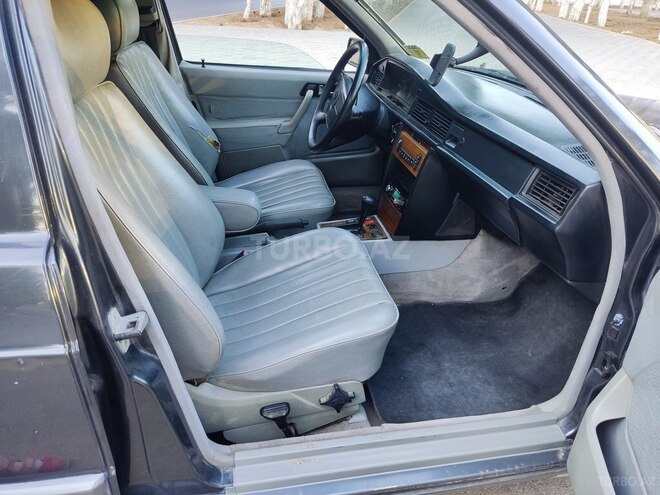 Mercedes 190 1993, 540,015 km - 2.3 л - Sumqayıt