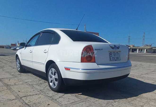Volkswagen Passat 2003, 158,693 km - 1.8 l - Sumqayıt