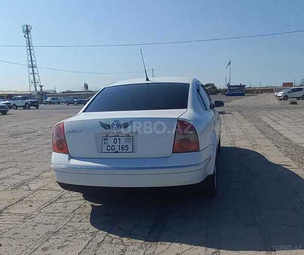 Volkswagen Passat 2003, 158,693 km - 1.8 l - Sumqayıt
