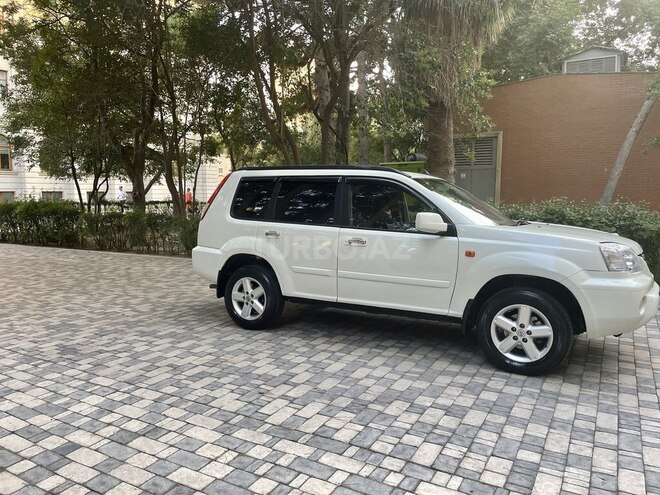 Nissan X-Trail 2012, 178,000 km - 2.5 l - Bakı