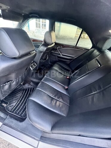 Mercedes E 220 2000, 450,000 km - 2.2 l - Ucar